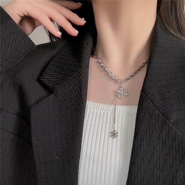 Pendentif Colliers Luokey Corée De Luxe Cristal Pendentifs De Flocon De Neige Pour Les Femmes En Acier Inoxydable Chandail Chaîne Collier Ras Du Cou Cadeaux De NoëlPend