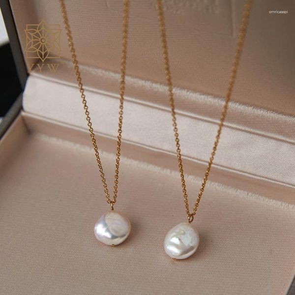 Collares pendientes Collar de cadena ovalada de perlas de agua dulce de lujo de 12 mm con soporte extensor de 2 pulgadas para mujeres Acero de titanio chapado en oro de 18 k