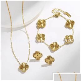 Collares colgantes Diseño de lujo Collar de trébol de oro Pulsera Joyería de acero de titanio para mujeres Regalo Entrega de gotas Colgantes Ot8Wt Dhmrl