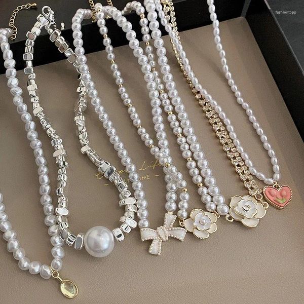 Collares colgantes Corazón de lujo Copo de nieve Collar de perlas Damas Elegante Encanto Estilo romántico francés Cadena de clavícula Regalo para mujeres