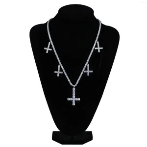 Colliers pendentif de luxe collier de croix inversée de haute qualité