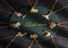 Colliers pendants Collier de luxe Designers Animalcule Designers bijoux diamants colorés femmes Fashion Titanium en acier dorée jamais FAD7677457
