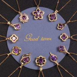 Pendentif Colliers Collier de luxe Designers Bijoux Diamants Collier Violet Gemstone Femmes Titane Acier Plaqué Or Ne Se Fanent Jamais 289F
