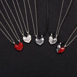 Hanger Kettingen Magnetische Ketting Couples Lovers Heart Gothic Punk Style for Wedding Valentine's Day Gift Cadeaus