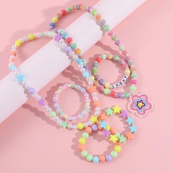 Collares colgantes Makersland Lindo collar de la suerte Princesa de los niños Conjunto de pulsera de estrella para niña Charm Regalo Joyería para niños al por mayor