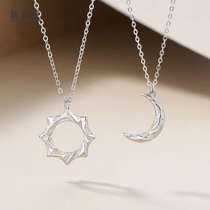 Hanger kettingen Mannen en vrouwen Sun Moon ketting mode sleutelbeen ketenen juwelen accessoires Valentijnsdag