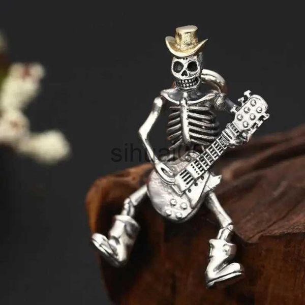 Pendentif colliers Hommes Design créatif crâne jouant de la guitare pendentif rappeur Punk collier Rock fête charme bijoux à la mode Halloween cadeau x1009