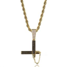Colliers pendants personnalité de la mode Hip Hop Rock Men's Nunchaku Metal Zircon Jewelry276m