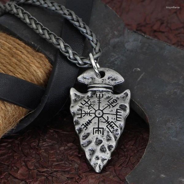 Collares colgantes Hombres Viking Lanza Brújula Nórdico Runas Amuleto Helm Of Awe Vegvisir Acero inoxidable / Joyería de cadena de cuero genuino