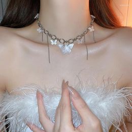Hanger Kettingen MENGJIQIAO Koreaanse Acryl Vlinder Voor Vrouwen Dames Mode Mori Zoete Cool Chain Metalen Kwastje Hals Sieraden