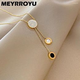 Pendentif Colliers Meyrroyu Acier inoxydable Chiffres romains Long Collier de pompon pour femmes 2024 Mode Luxe Party Bijoux Cadeau
