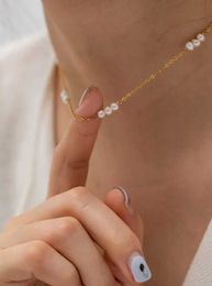 Colliers pendants Minar Colliers de charme de perle en eau douce naturelle délicate