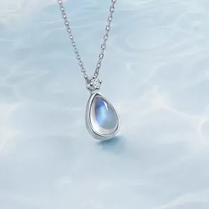 Pendentif Colliers Collier de pierre de lune Chaîne fine Dainty Teardrop Hypoallergénique Femmes Cou Bijoux Cadeau élégant pour les filles adolescentes