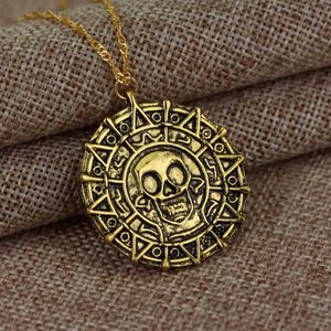 Colliers pendents accessoires de films Caraïbes Akg Pirate Aztec Gold Coin Collier Vintage Skull Pendant Punk Hip Hop Collierq