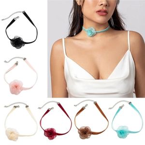 Pendentif Colliers Multicolore Sexy Collier Fleur Clavicule Chaîne Fil Rose Ras Du Cou Femmes Fille Fête Banquet Ornement