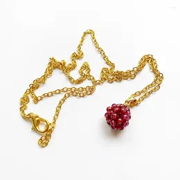 Pendentif Colliers Naturel Grenat Pierre Perles Enveloppées Boule Énergie Collier Rouge Cristal Alliage Chaîne Bijoux 1pc