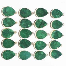 Collares pendientes Gema natural Ágata Colgantes Cristal verde Borde chapado en oro Collar DIY Joyería Pendiente Accesorios Venta al por mayor 6 piezas A partir