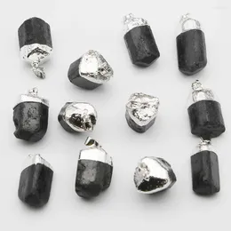 Colliers pendants Stone Naturel Stone Noir Raw Moif de Tourmaline Collier irrégulier Reiki Charmes de guéris