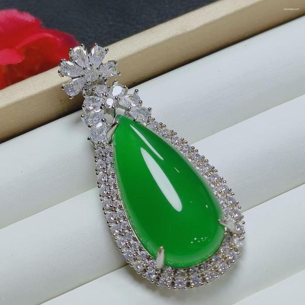 Pendentif Colliers Naturel Vert Jade Goutte D'eau Charme Collier Femmes Fine Bijoux Véritable Myanmar Jadeite Incrusté Zircon Teardrop