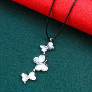 Pendentif Colliers Naturel Mère de Perle Shell Papillon Collier pour Femmes Filles Élégant Insectes Ras Du Cou Bijoux De Mode Cadeaux