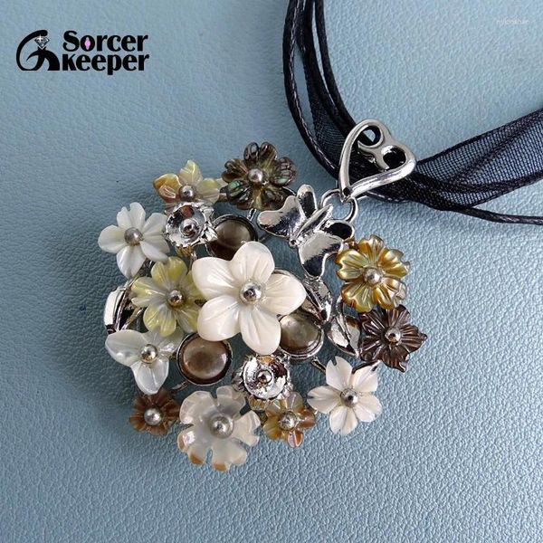 Colliers pendants Natural Mother of Pearl Shell Heart Scarving Sea Charm Vintage Art Women Collier pour bijoux Making S011