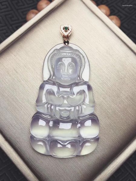 Pendentif Colliers Naturel Myanmar Jade sculpté à la main Guanyin Collier Femmes Pendentifs émeraude Bijoux