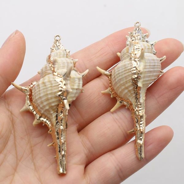 Collares colgantes Cañas de metal con aallas naturales Adornos Tiny Shell Conch Cowire Beads Charms Pendants para joyas haciendo accesorios de bricolaje