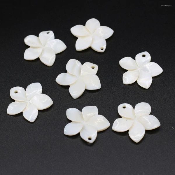 Pendentif Colliers Naturel Shell Fleur Étoile à Cinq Branches Perle Charmes Pour Bijoux DIY Collier Accessoires Faisant 25x25mm