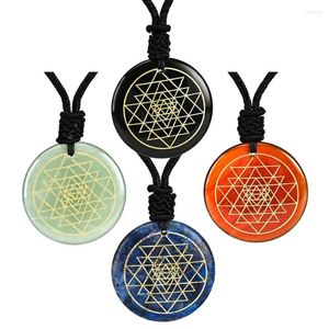 Pendentif Colliers Charme en pierre naturelle Carve Sri Yantra Modèle Reiki Symbole Collier Obsidienne Améthyste Rose Quartz Guérison Bijoux En Cristal