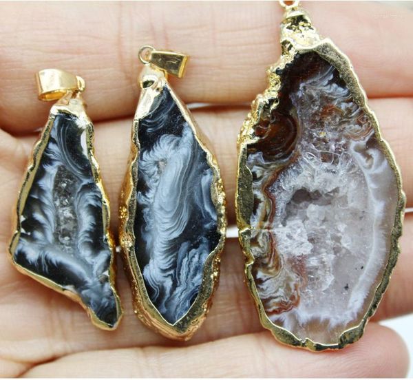 Collares colgantes Piedra natural Galvanizado Chapado en oro Rebanada con bordes Ágatas brasileñas Geoda Druzys Colgantes DIY Fabricación de joyas Hombres