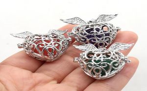 Colliers pendants en pierre naturelle Gemme Fames de fraise Cage Aile Amethyst Topaz Artisanat à la main Collier Diy Accessoires pour femmes 23360831