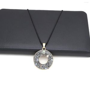 Collares pendientes Collar de piedra natural Forma de rosquilla Diamante de imitación negro pegajoso 45 5 cm Cadena de cuerda Encantos para mujeres