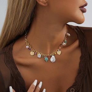 Hanger Kettingen Natuursteen Schelp Imitatie Parel Liefde Ketting Voor Vrouwen Eenvoudige Veelzijdige Vrouwen Sleutelbeen Ketting Sieraden Geschenken