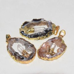 Hangende kettingen natuursteen plak geode druzy voor vrouwelijke sieraden maken 2023 grote femme gold plating crystal hart gat rauwe plak poolspen