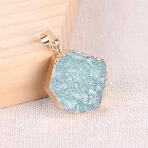 Colliers de pendentif Pendants de l'aventurine uniques naux Agates de cristal drusy Geode Stone Femmes Diy pour la fabrication de bijoux Godl22