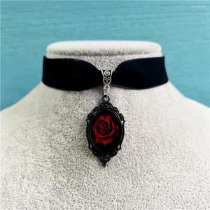 Pendentif Colliers NCEE Gothic Sang Rouge Rose Cameo Couker Femme Fille Mode Sorcière Bijoux Cadeau Vampire Vintage Collier De Velours