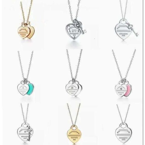 Colliers pendants Colliers Colliers de pendentif Nouveau créateur Love en forme de cœur pour boucles d'oreilles en or Cadeaux de fiançailles de mariage Collier de bijoux de mode