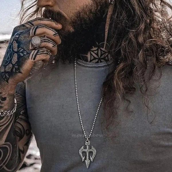 Collares colgantes Neptunes Tridente para hombres de Shiva Trishula Poseidons Lanza Collar de acero inoxidable para hombre