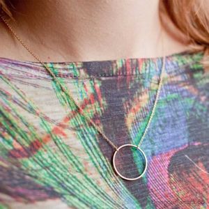Collares pendientes nueva moda círculo joyería barato cadena redonda colgante collar para mujer regalo R231011