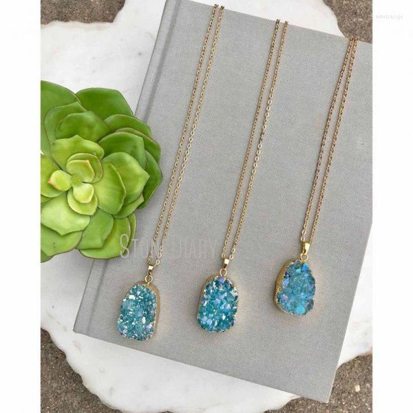 Pendentif Colliers NM36636 Naturel Aqua Druzy Cristal Forme Libre Plaqué Or Chaîne Collier Fête Des Mères Cadeau Bijoux Minimaliste