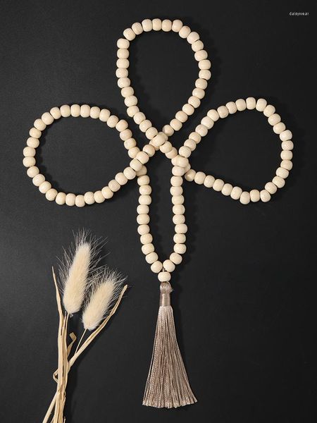 Colliers pendentifs OAIITE Collier de perles en bois bohème fait à la main avec long pompon Lariat Christian Chapelet Mala Yoga