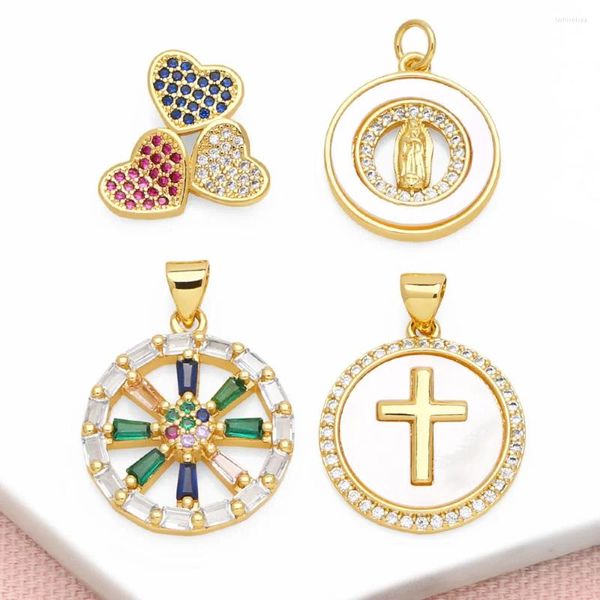 Collares colgantes Ocesrio multicolor Crystal Heart para cobre Gold Shell Virgin Mary Jewelly Hacer componente PDTB484