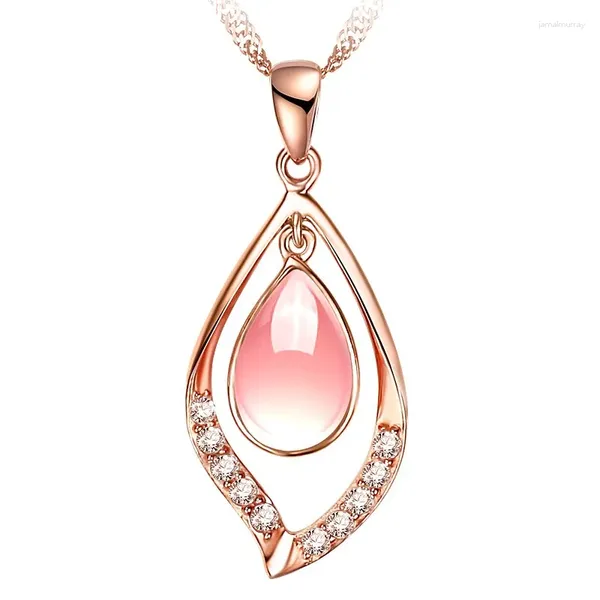 Pendentif Colliers Ociki Rose Gold Couleur Ross Quartz CZ Rose Opal Collier pour Femmes Filles Cadeau Sautoirs Waterdrop Bijoux En Gros Goutte