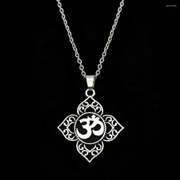 Colliers pendants ohm Collier Lotus Filigree Square Yoga Symbole hindou Om