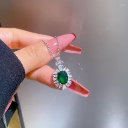 Hanger kettingen OIMG roestvrij staal unieke groene edelsteen waterdruppel ketting voor vrouwen eenvoudig modeontwerp prachtige dame luxe sieraden