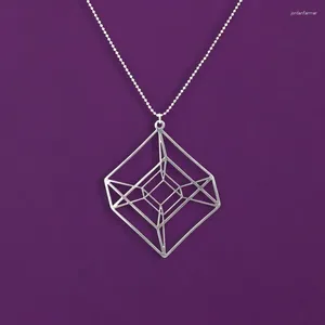 Collares colgantes Hypercube - Geometría de oro/plata collar de geometría tesseract Matemáticas con cadena de 50 cm
