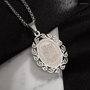 Hanger Kettingen Ovale Zon Kant Gesneden Koran Vers Rvs Ketting Voor Mannen En Vrouwen Islamitische Moslim Amulet Sieraden Gift