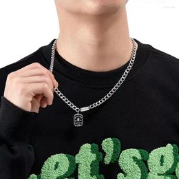 Colliers pendentifs Paperplus |Men Punk Black Collier 2024 Boys Fashion en acier inoxydable Lettre carrée Collier Hip Hop Summer Bijoux