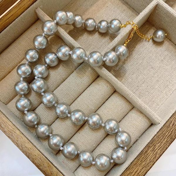 Pendentif Colliers Collier de perles Gris Rond 2023 Mode Collier de luxe Collier Chaîne de pull