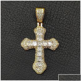 Colliers pendants Colliers pendants brillants en pierre de diamant croix pendentifs Collier 18K